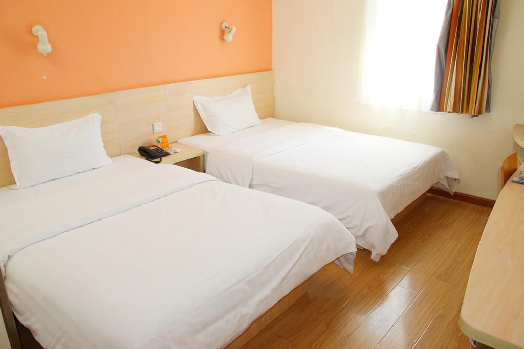 7Days Inn Xiamen Jinshang Branch Room photo